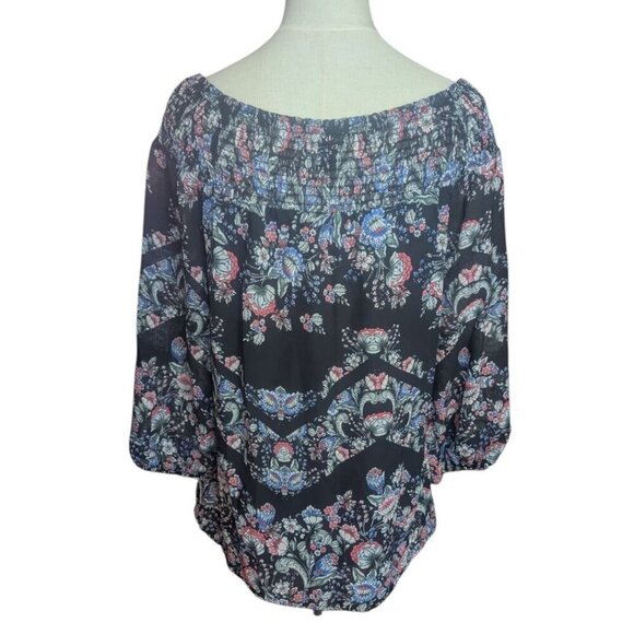 AGB Floral Blouse Medium - Picture 2 of 3